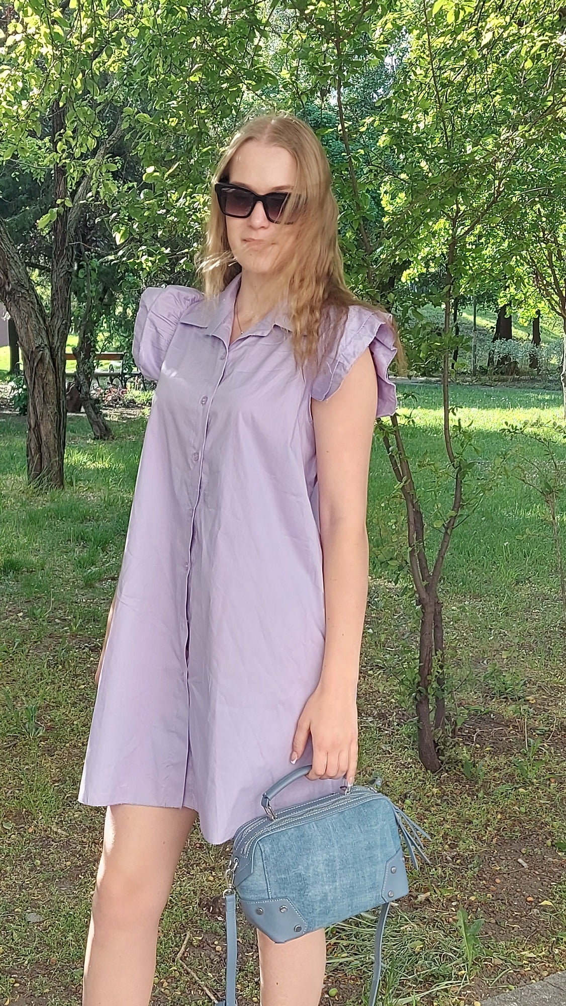 Fodros ujjú női ruha