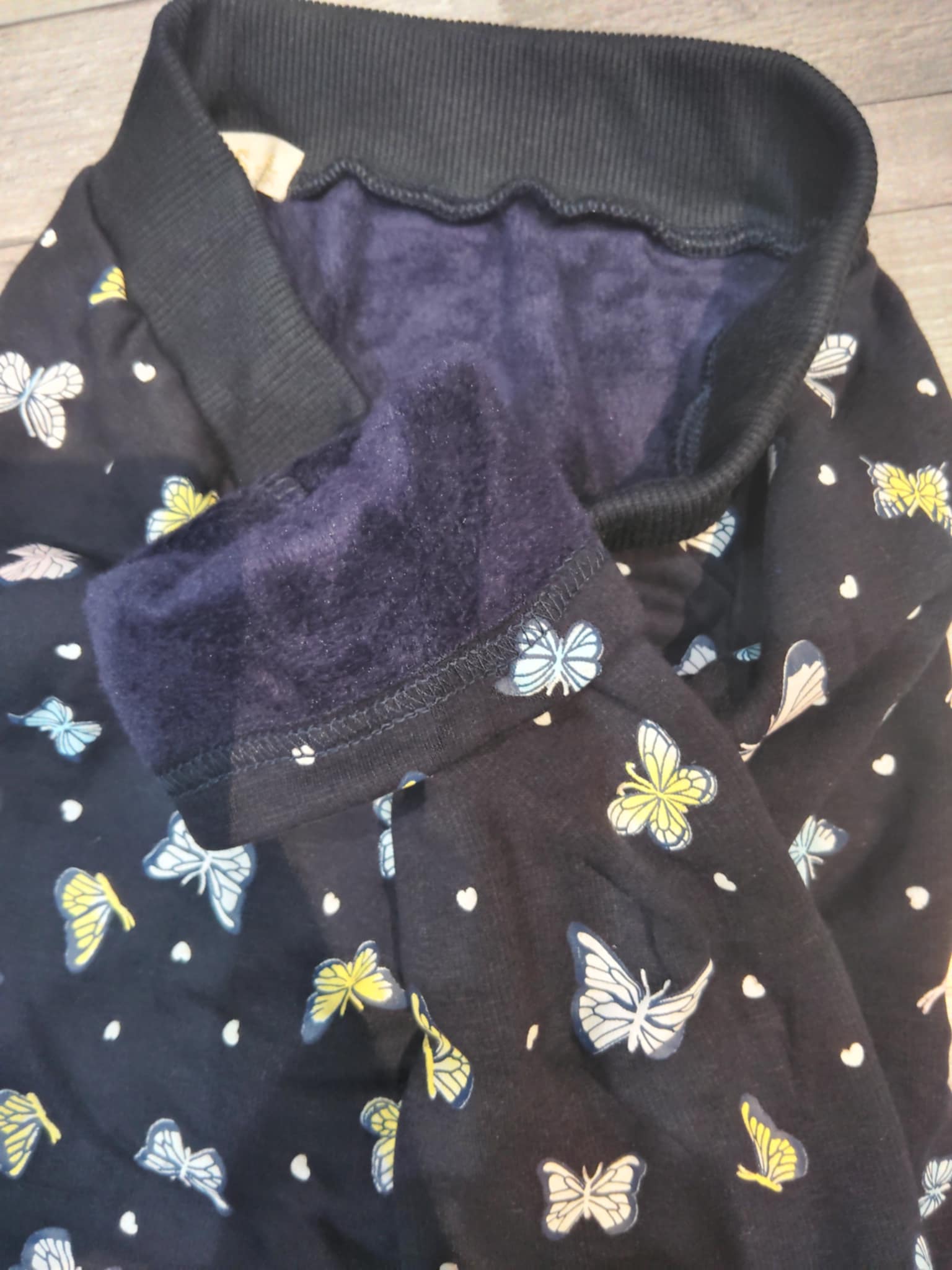 Lányka thermo leggings “Butterfly” mintával – 116–146