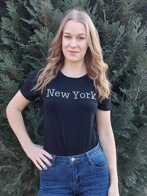 A kép megnyitása diavetítésben, NEW YORK feliratos női póló

