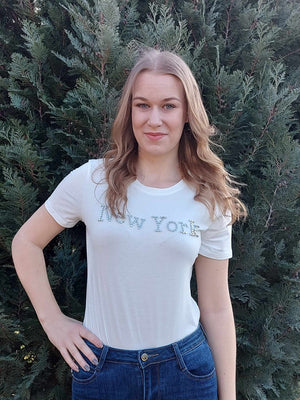 A kép megnyitása diavetítésben, NEW YORK feliratos női póló
