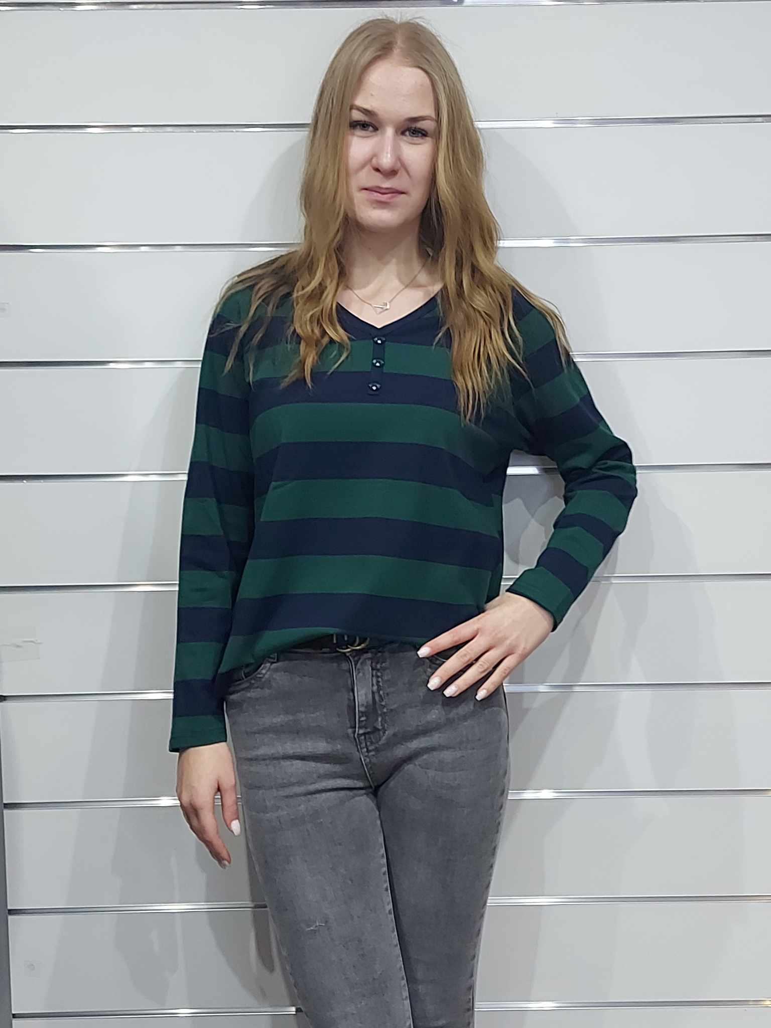 Hosszú ujjú, csíkos női felső- több színben (L/XL, XL/XXL)