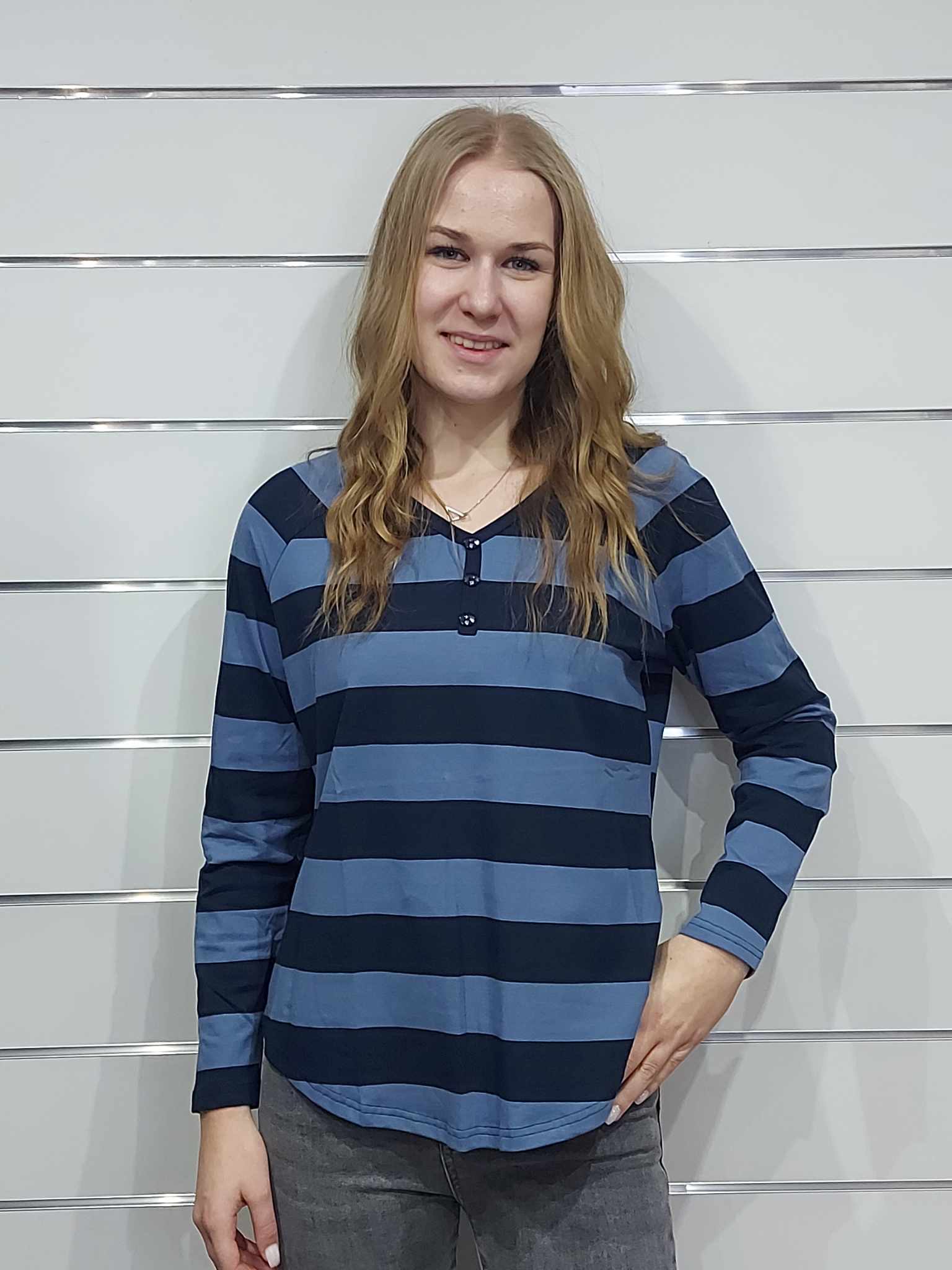 Hosszú ujjú, csíkos női felső- több színben (L/XL, XL/XXL)