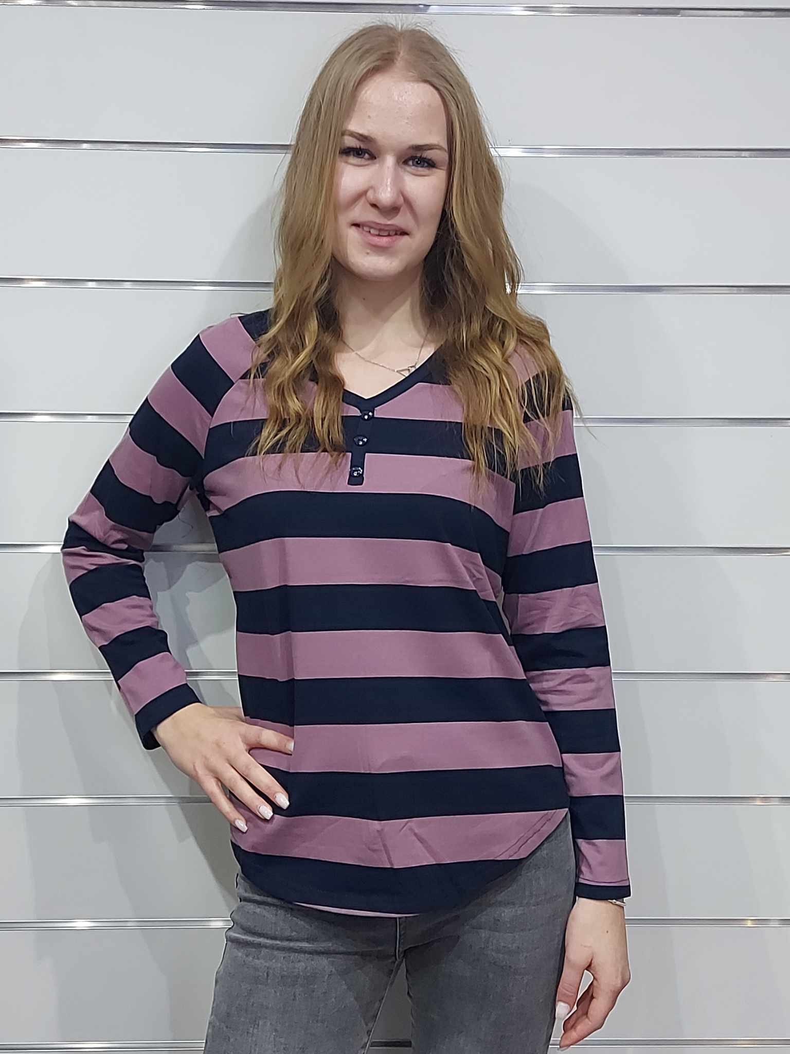 Hosszú ujjú, csíkos női felső- több színben (L/XL, XL/XXL)