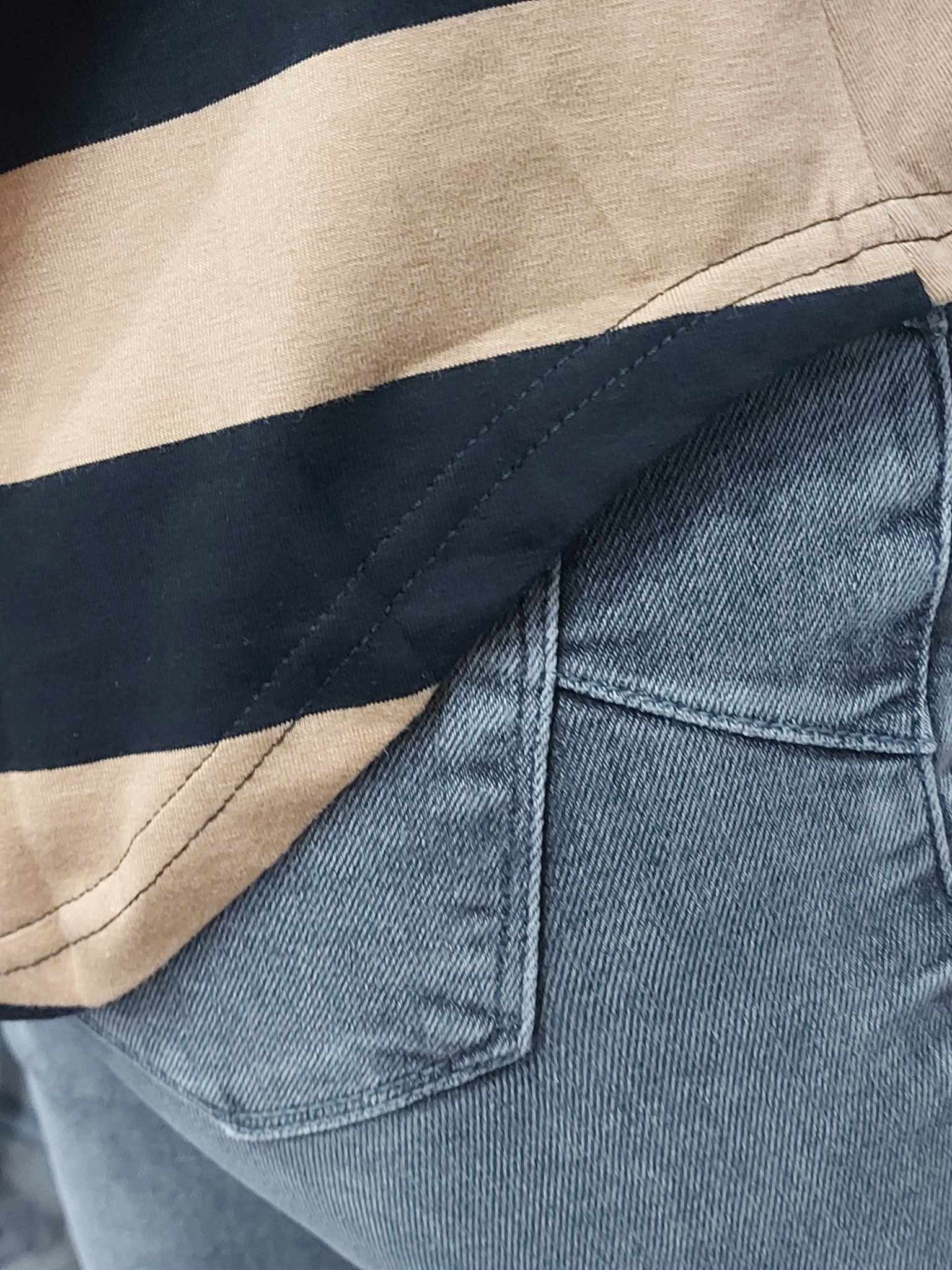 Hosszú ujjú, csíkos női felső- több színben (L/XL, XL/XXL)