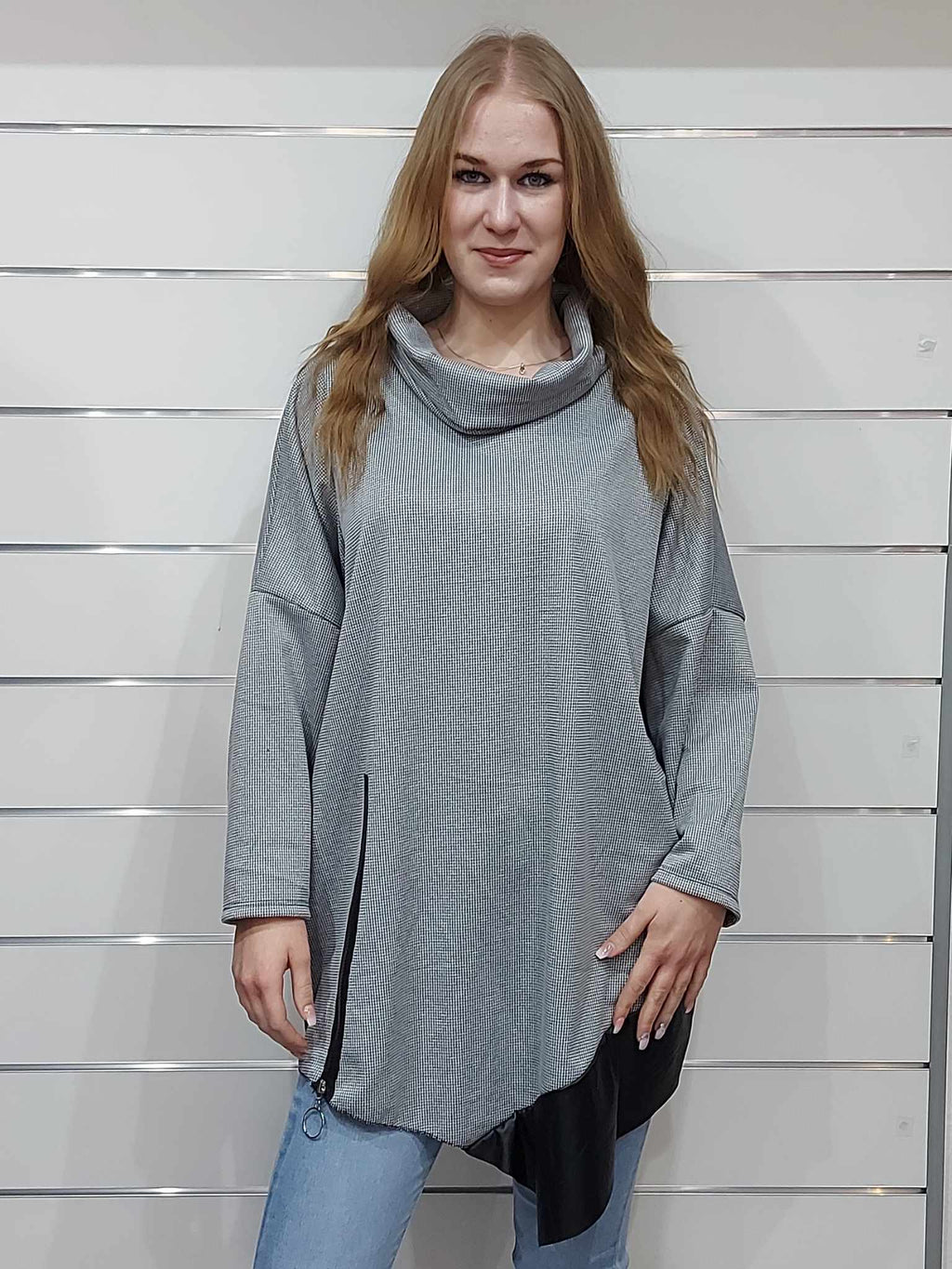 Aszimmetrikus aljú női tunika (M-3XL)