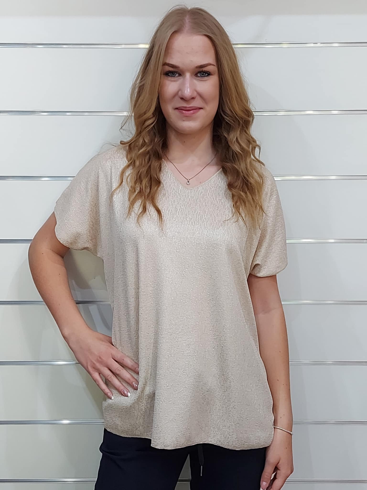 Lurex szálas női V-nyakú felső – kényelmes, elegáns, univerzális méret! (M-3XL)