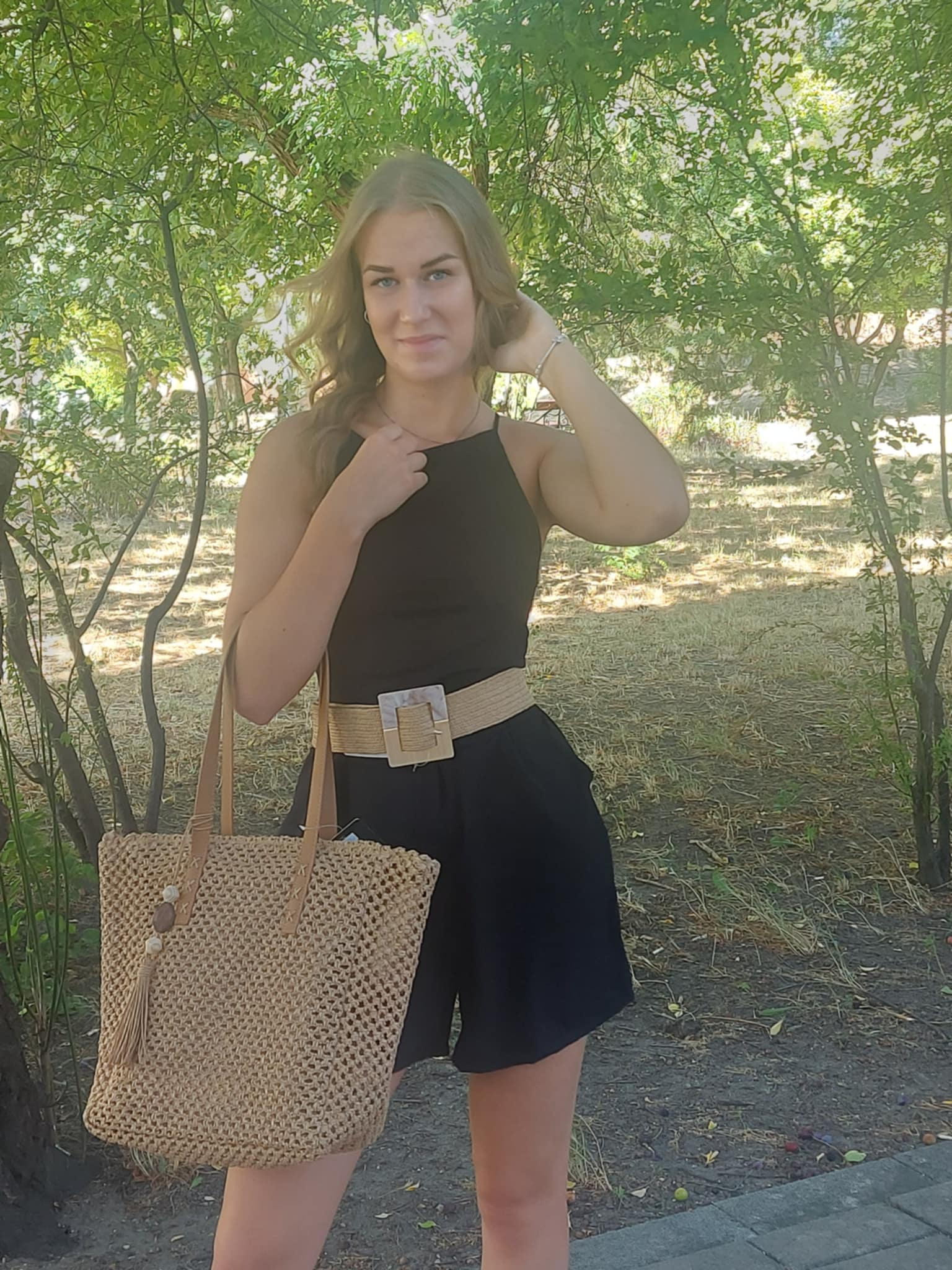Női egyszínű rövidnadrág (fekete, khaki, sötétkék) ( S-XL)