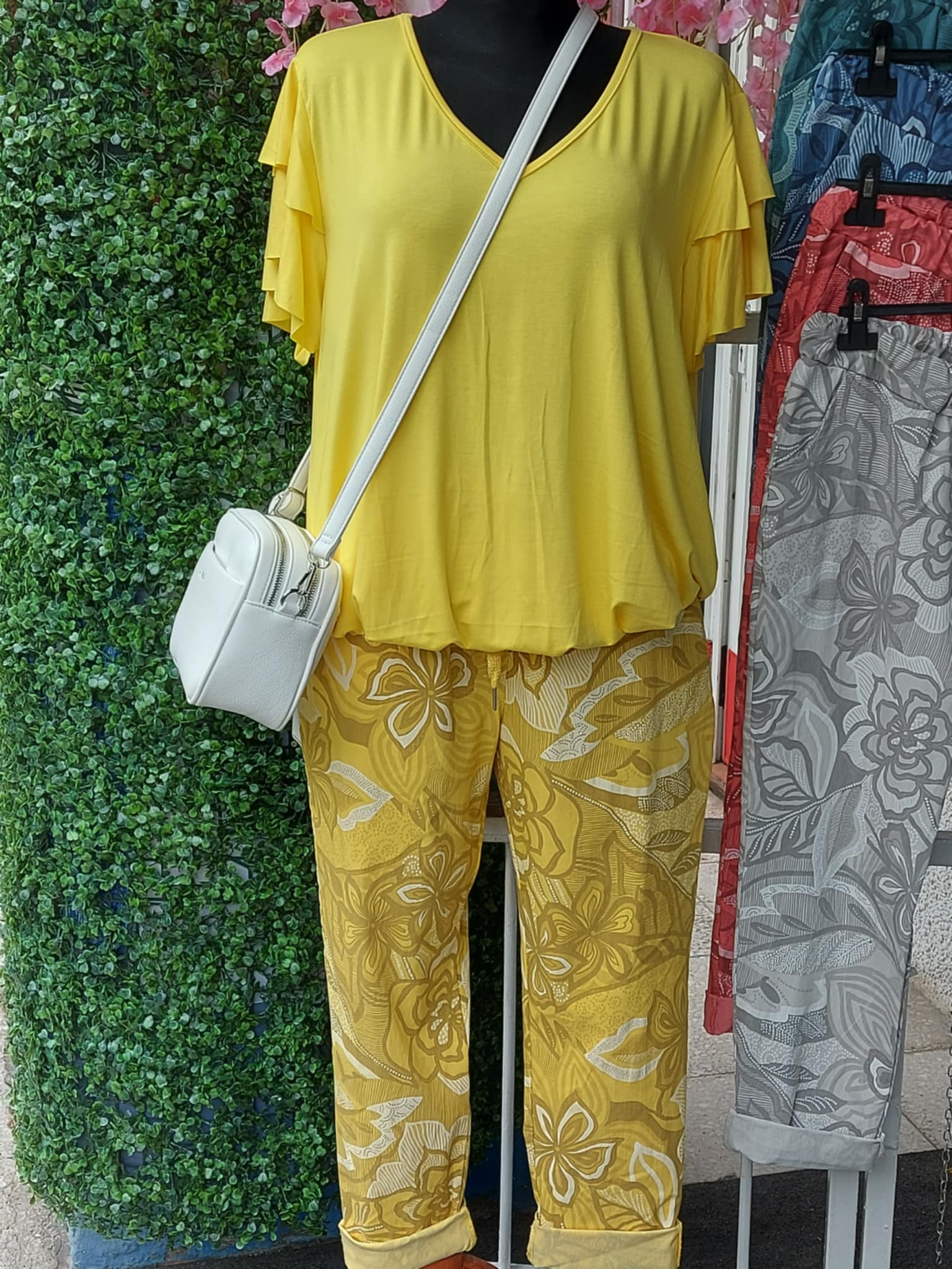 Női gumis derekú mintás nadrág_ PLUS SIZE (L-3XL)