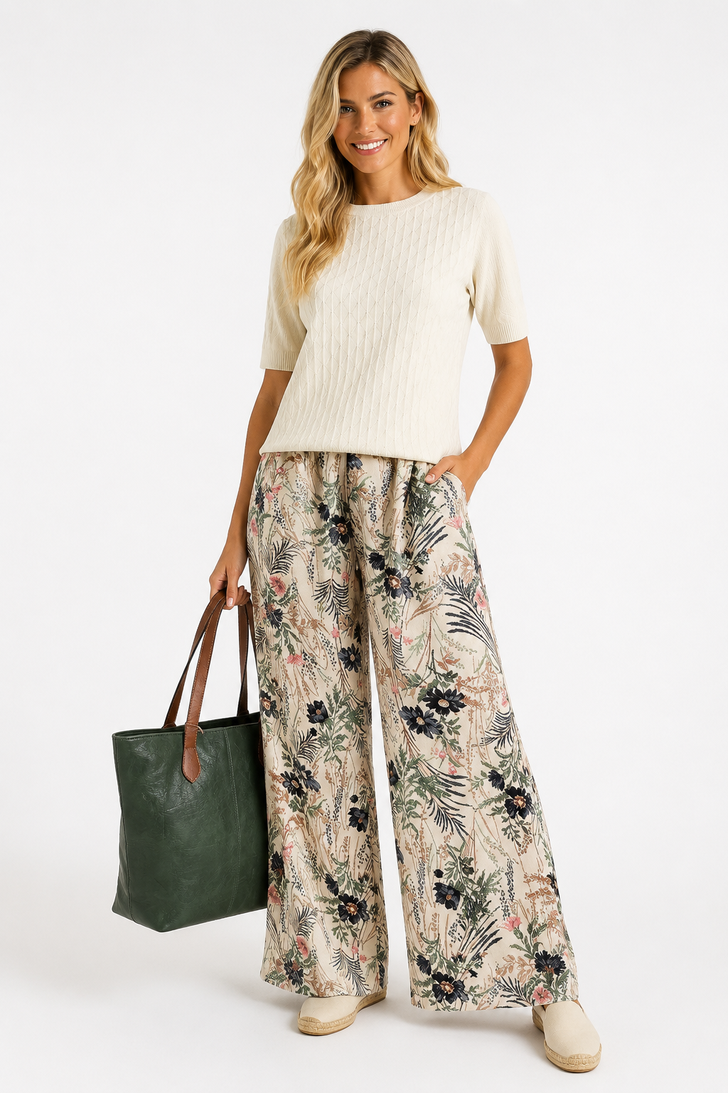 Női kötött rövid ujjú felső – elegáns, puha viselet (S/M, L/XL)