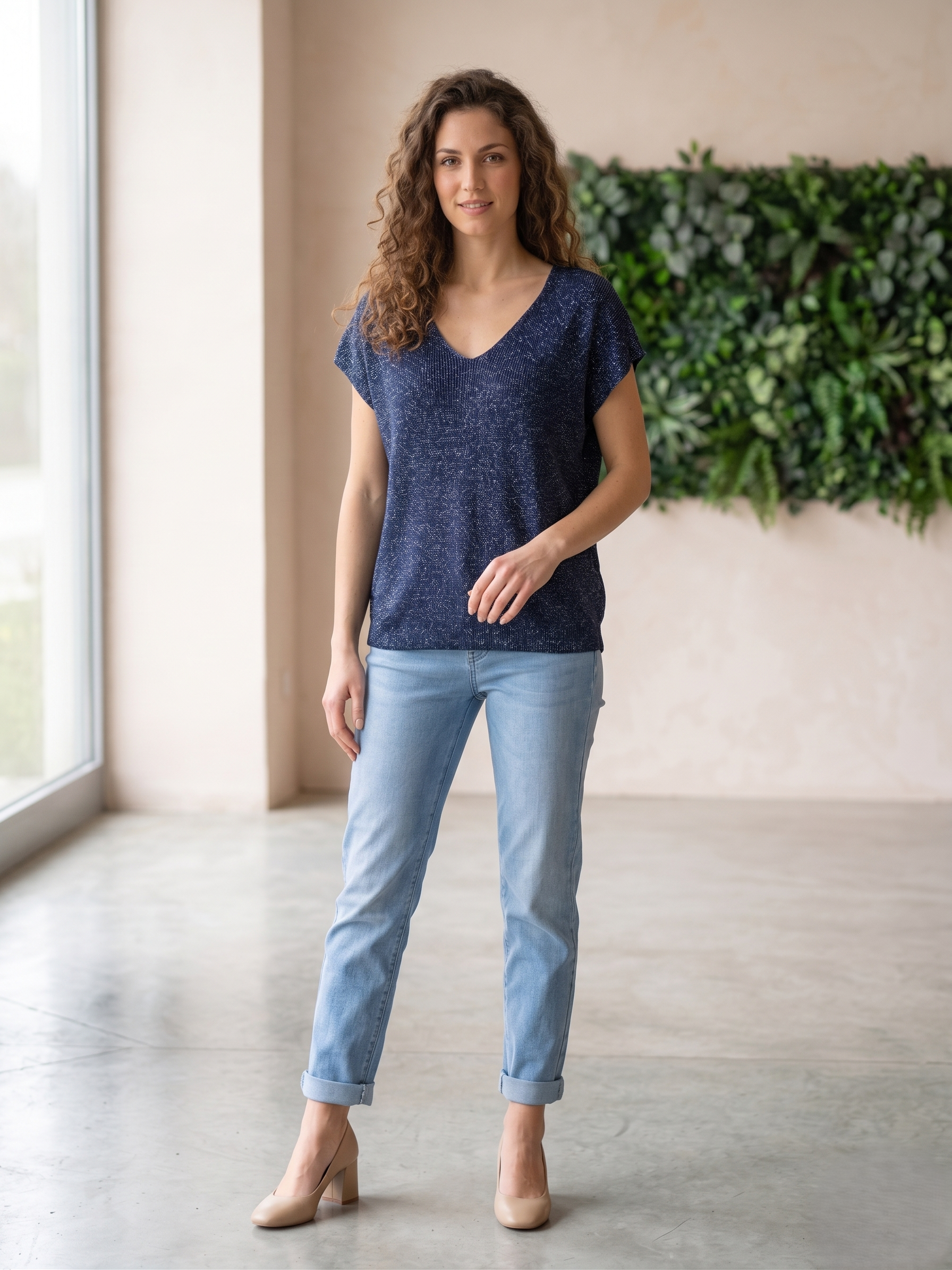 Női V-nyakú vékony kötött felső lurex szállal ( M-XXL)