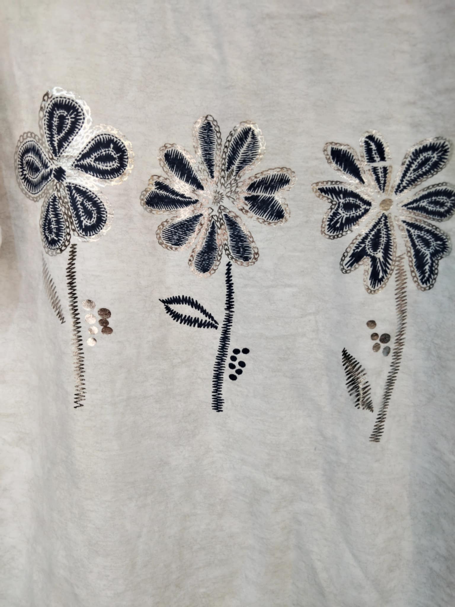 Hímzett Hatású Virágmintás Női Póló (M-2XL)