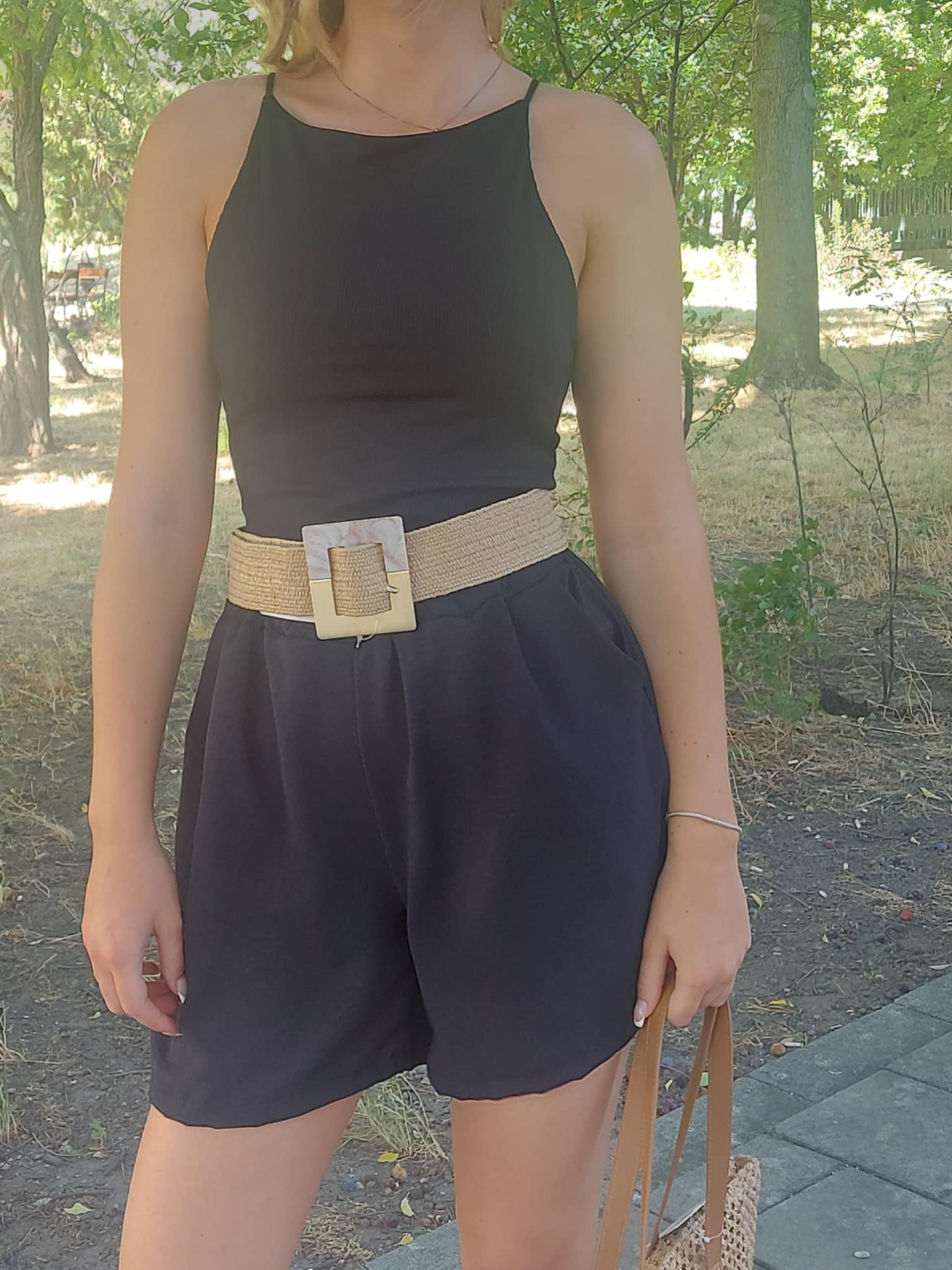 Női egyszínű rövidnadrág (fekete, khaki, sötétkék) ( S-XL)