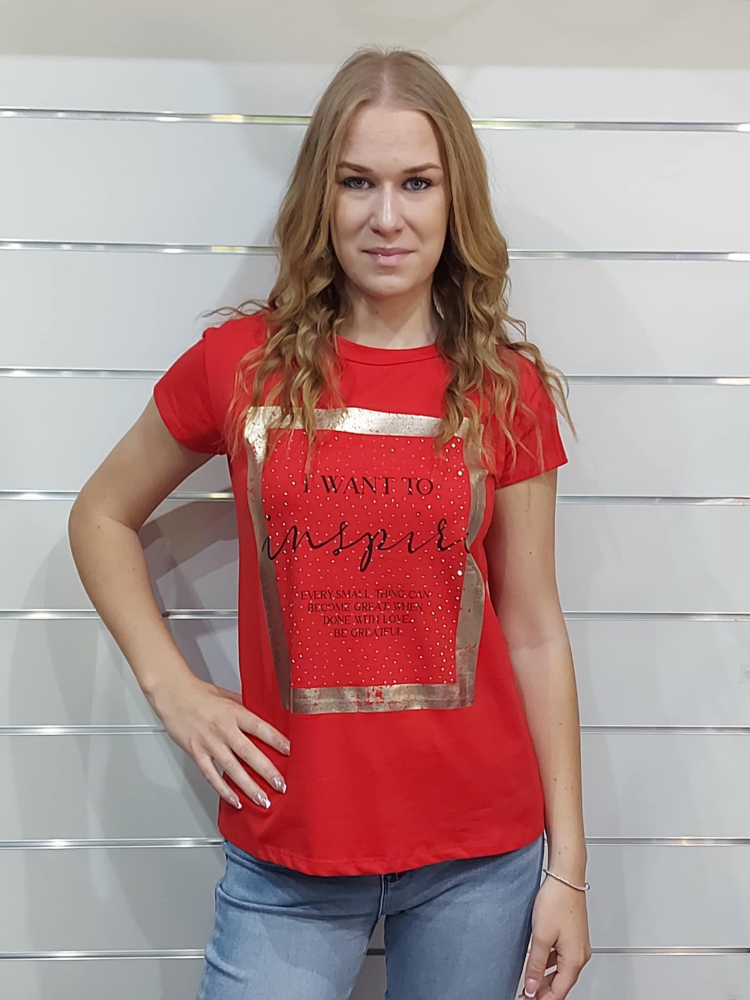 Női fésült pamut póló – kényelmes, stílusos, ragyogó részletekkel(S-XL)