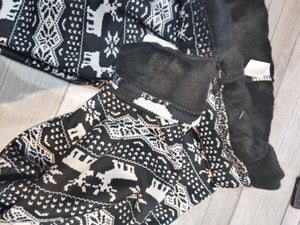 Lányka fekete alapon fehér szarvasmintás thermo leggings – 98/104–122/128