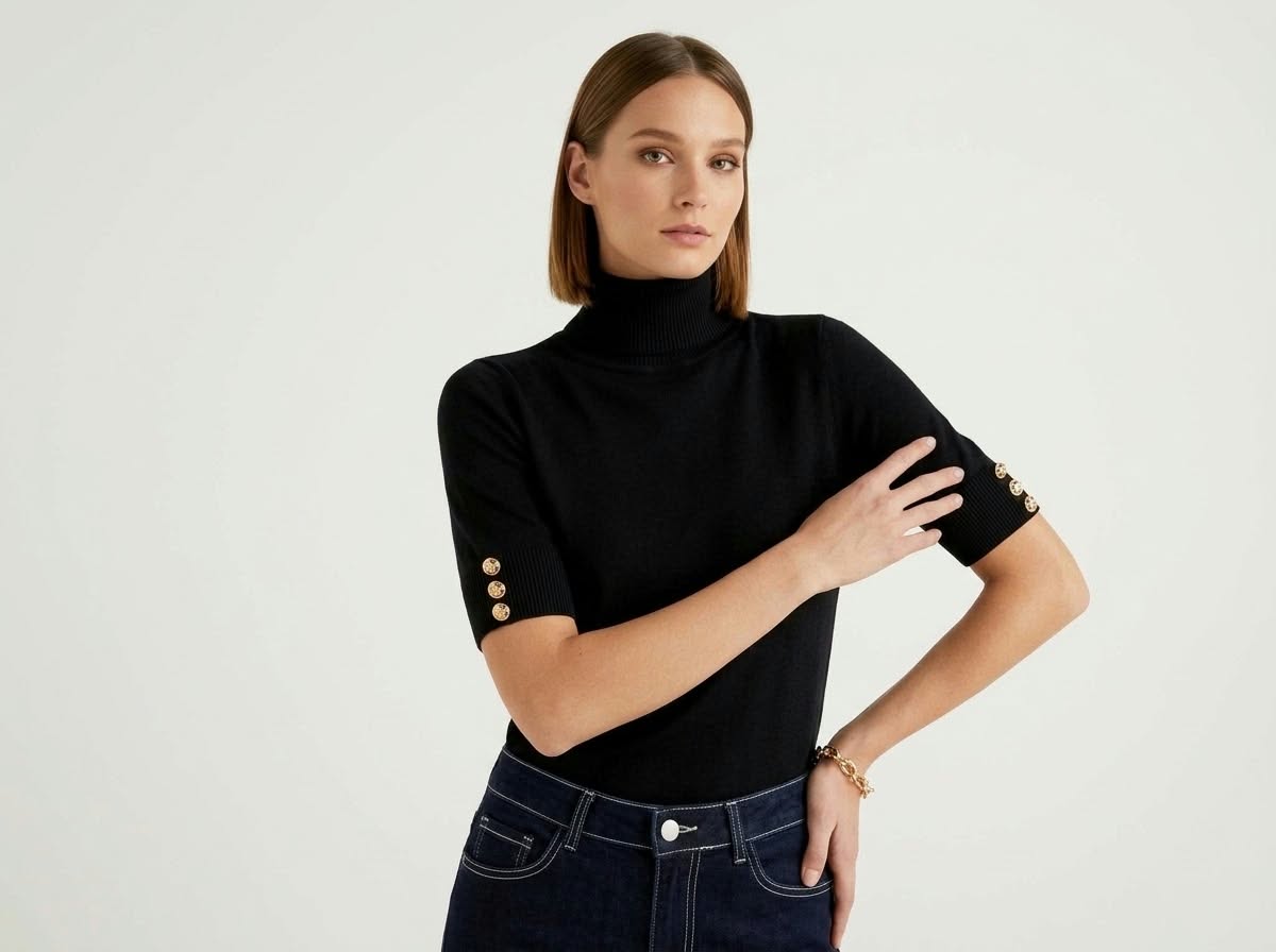 Kasmír női rövid ujjú garbó díszgombos ujjal – Rainbow Trend Shop