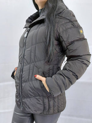 A kép megnyitása diavetítésben, Téli bélelt női kabát
