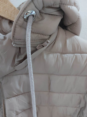 Nagy méretezésű női steppelt kabát-Bézs